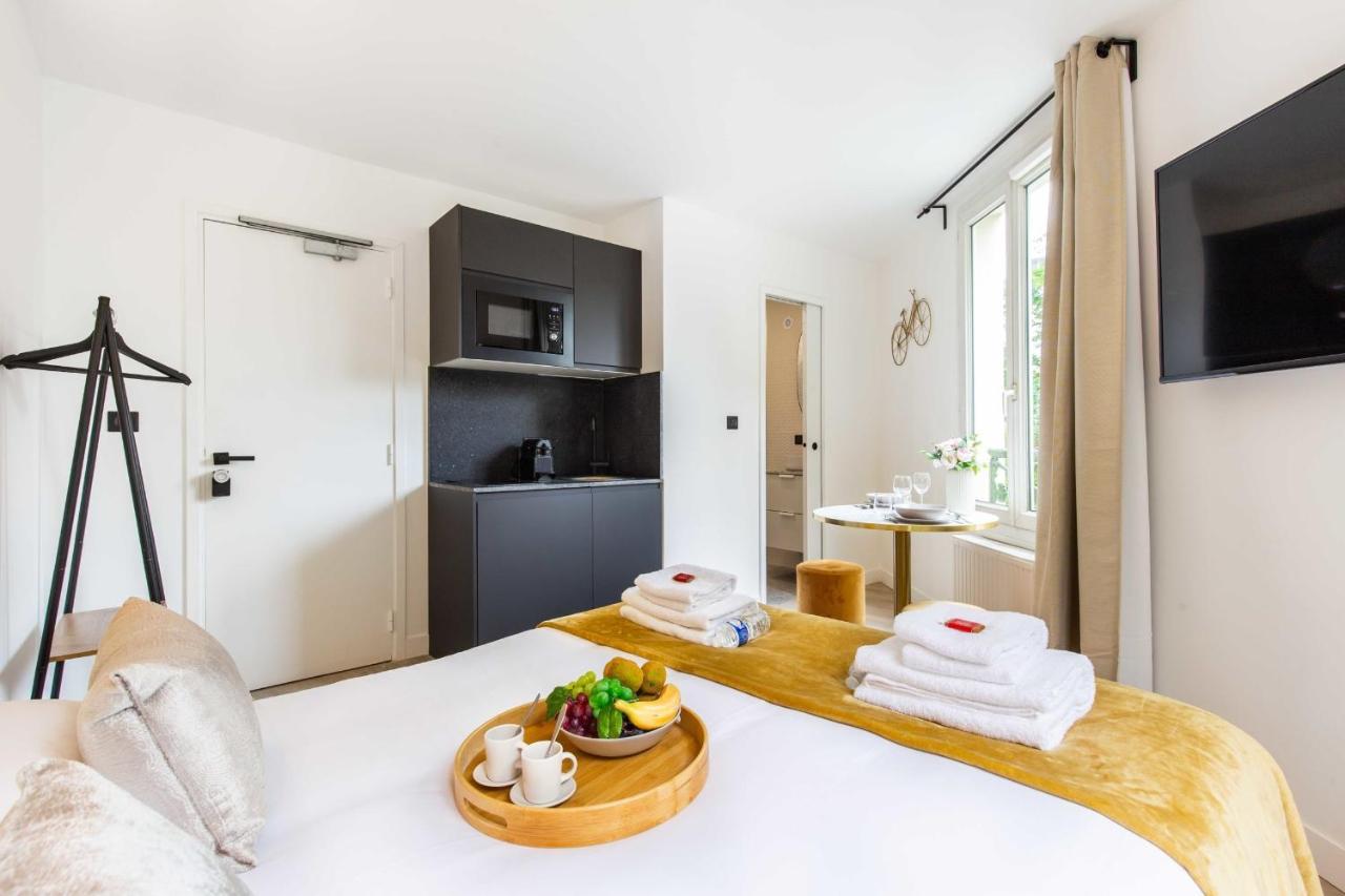 Cosy Studio - Parc Des Expositions Tour Eiffel 9 Apartment *