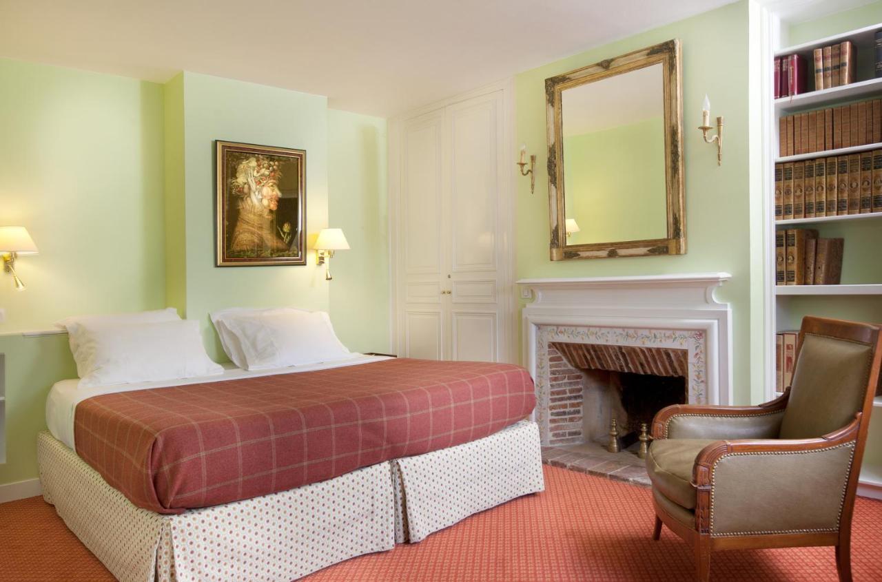 Hotel Relais Du Louvre Paris