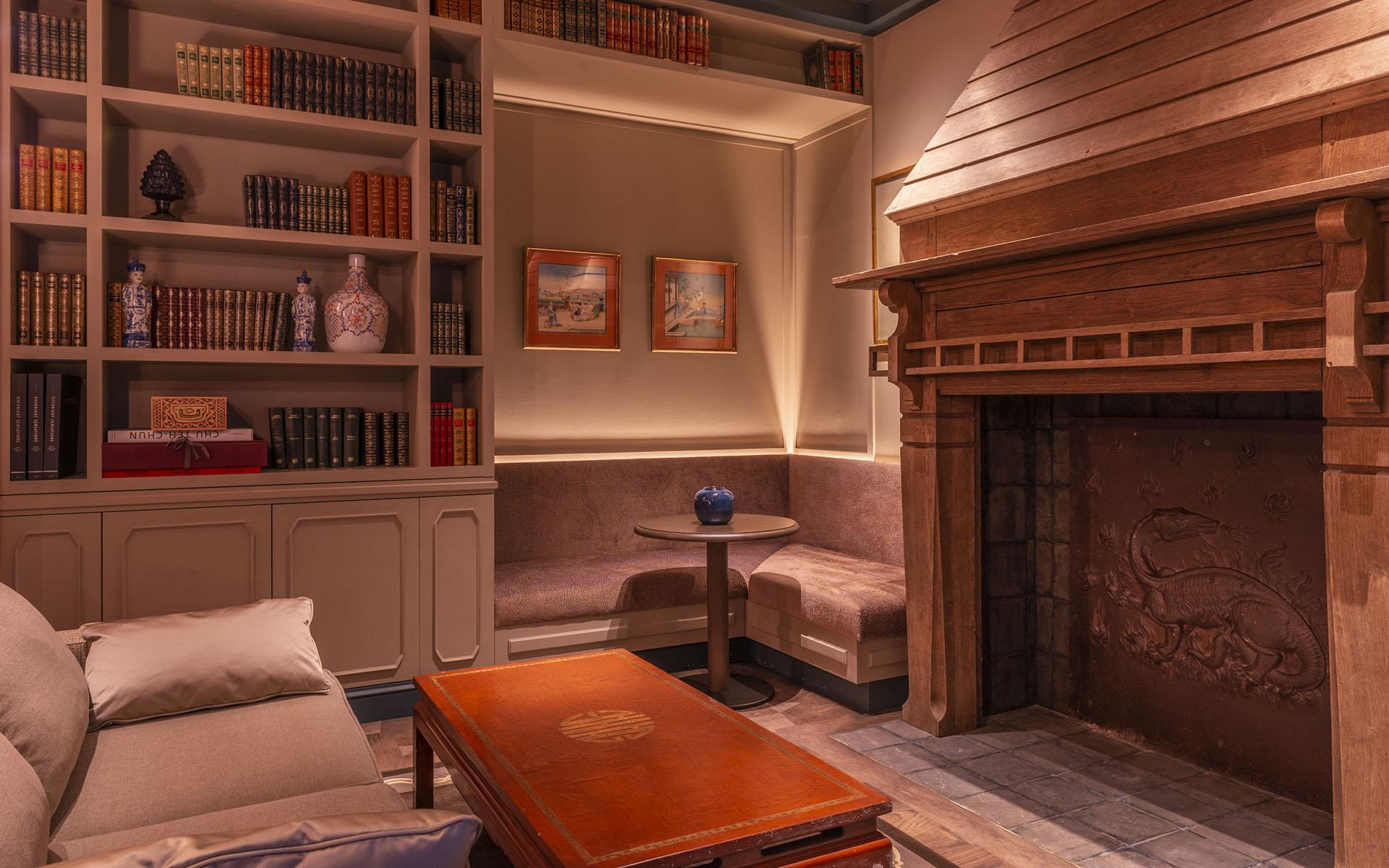 De Montesquieu 5* Paris