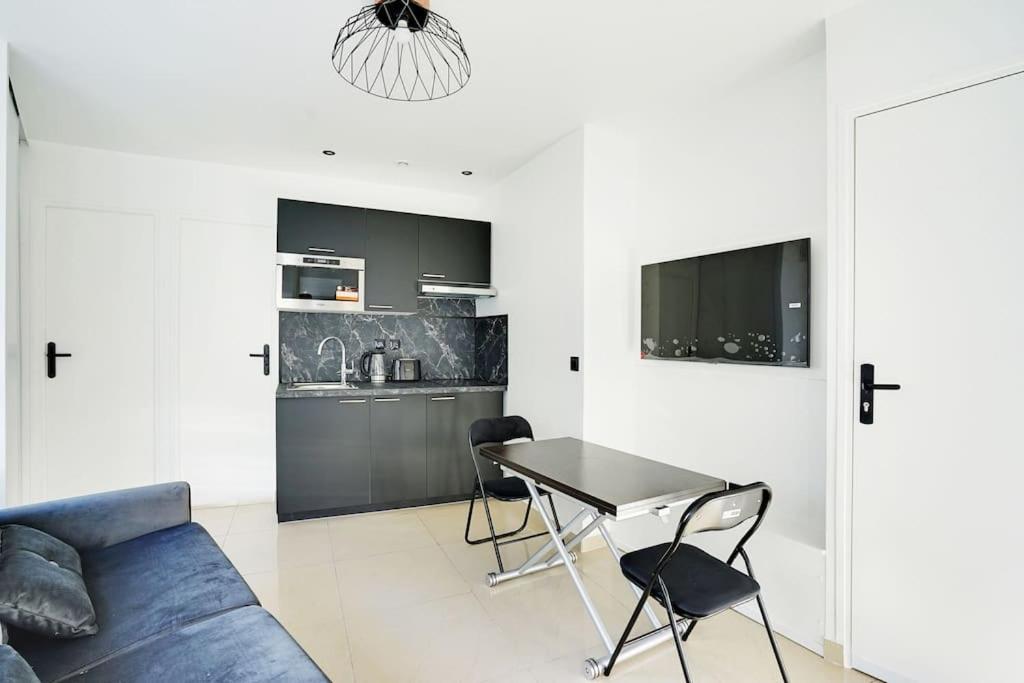 Appartement Magnifique 3 Pieces 18eme Paris