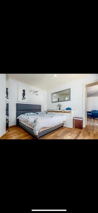 Sweet Champs Elysees Berri Apartment *