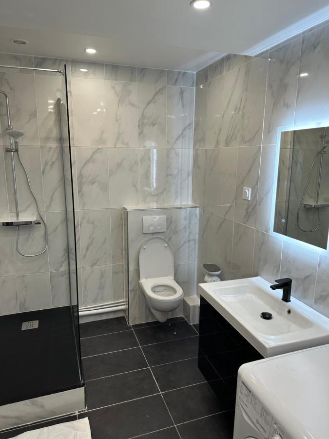 Apartment Temple Apartments Paris *