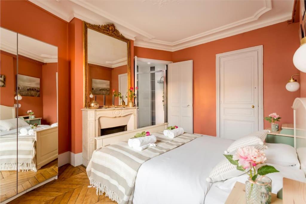 Apartment Elegant, Cosy In Heart Of ! Paris