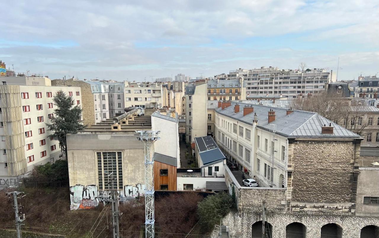 Entre Montmartre Et Canal Saint Martin-gare Du Nord Paris