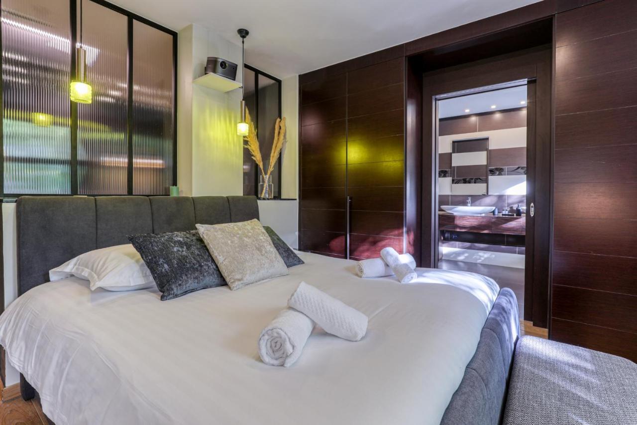 Montaigne Executive Appartement *