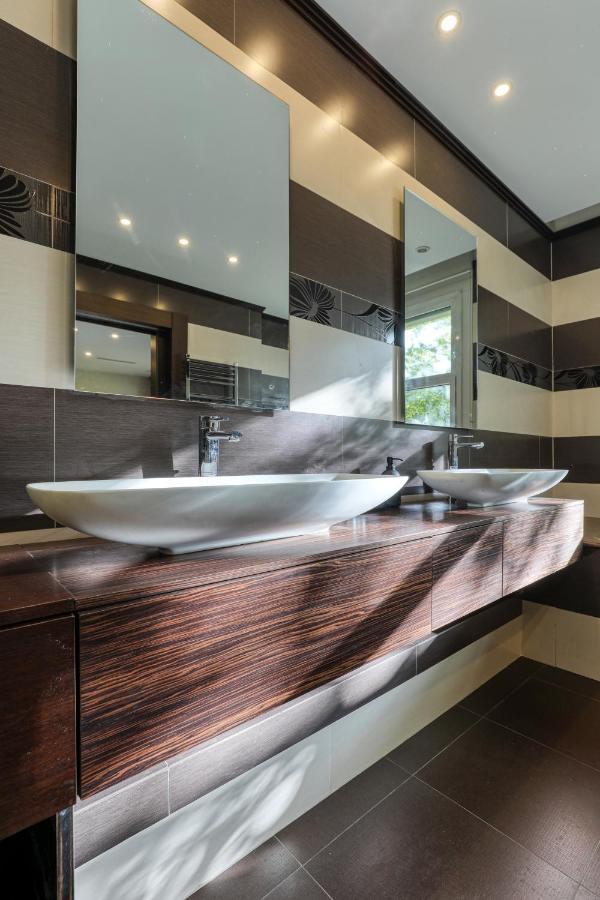 Appartement Montaigne Executive