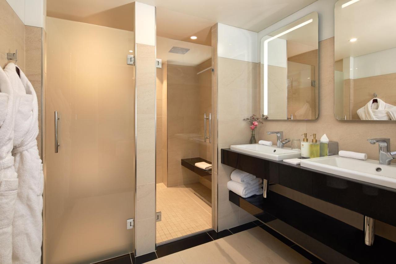 Maison Albar Le Pont-neuf Hotel 5*