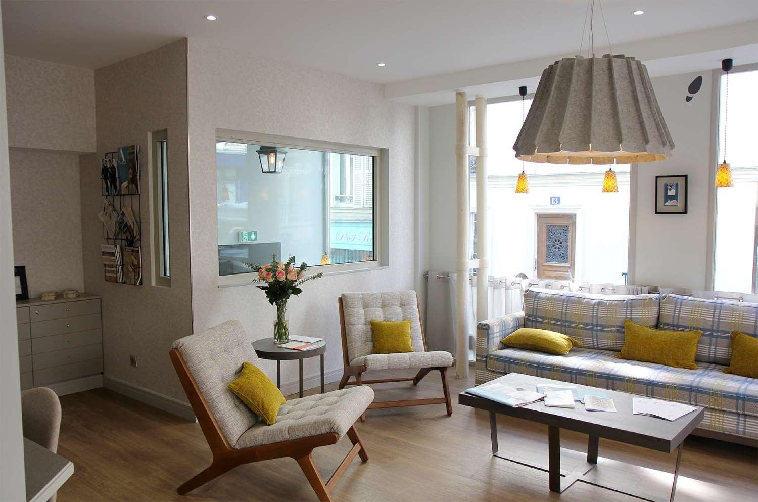 Hotel Litteraire Marcel Ayme, Bw Premier Collection Paris
