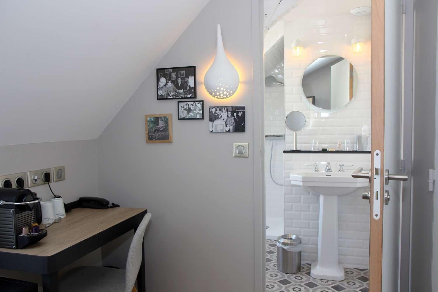 Hotel Litteraire Marcel Ayme, Bw Premier Collection 4*