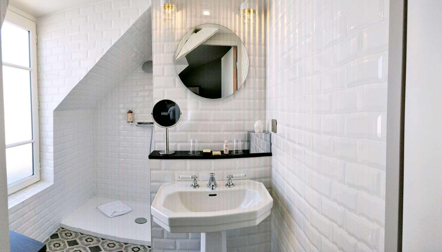 Hotel Litteraire Marcel Ayme, Bw Premier Collection 4*