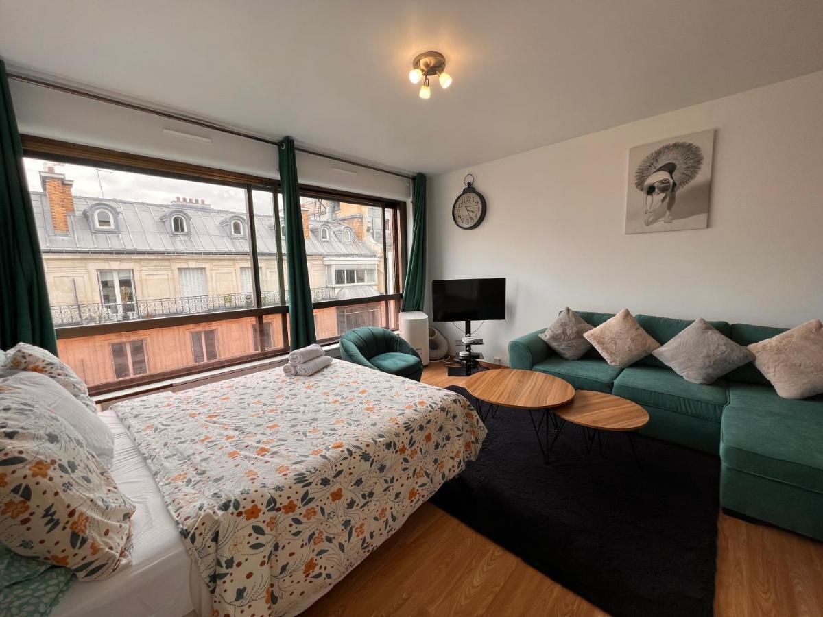 Appartement Champs-elysées - Hala *