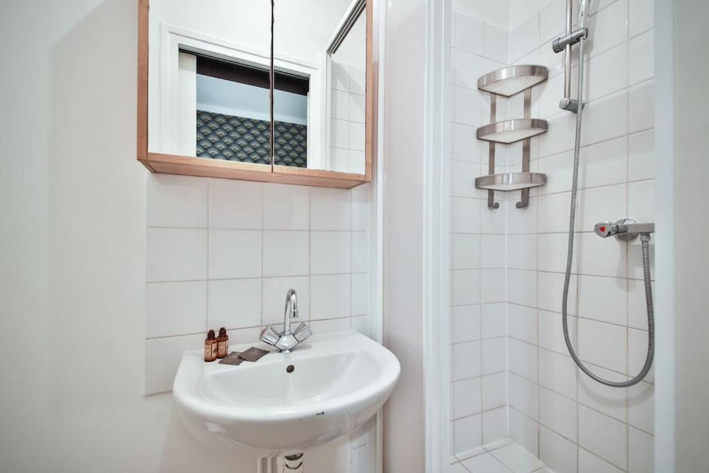 0.appart 4pers#jardin Luxembourg#necker Appartement Paris