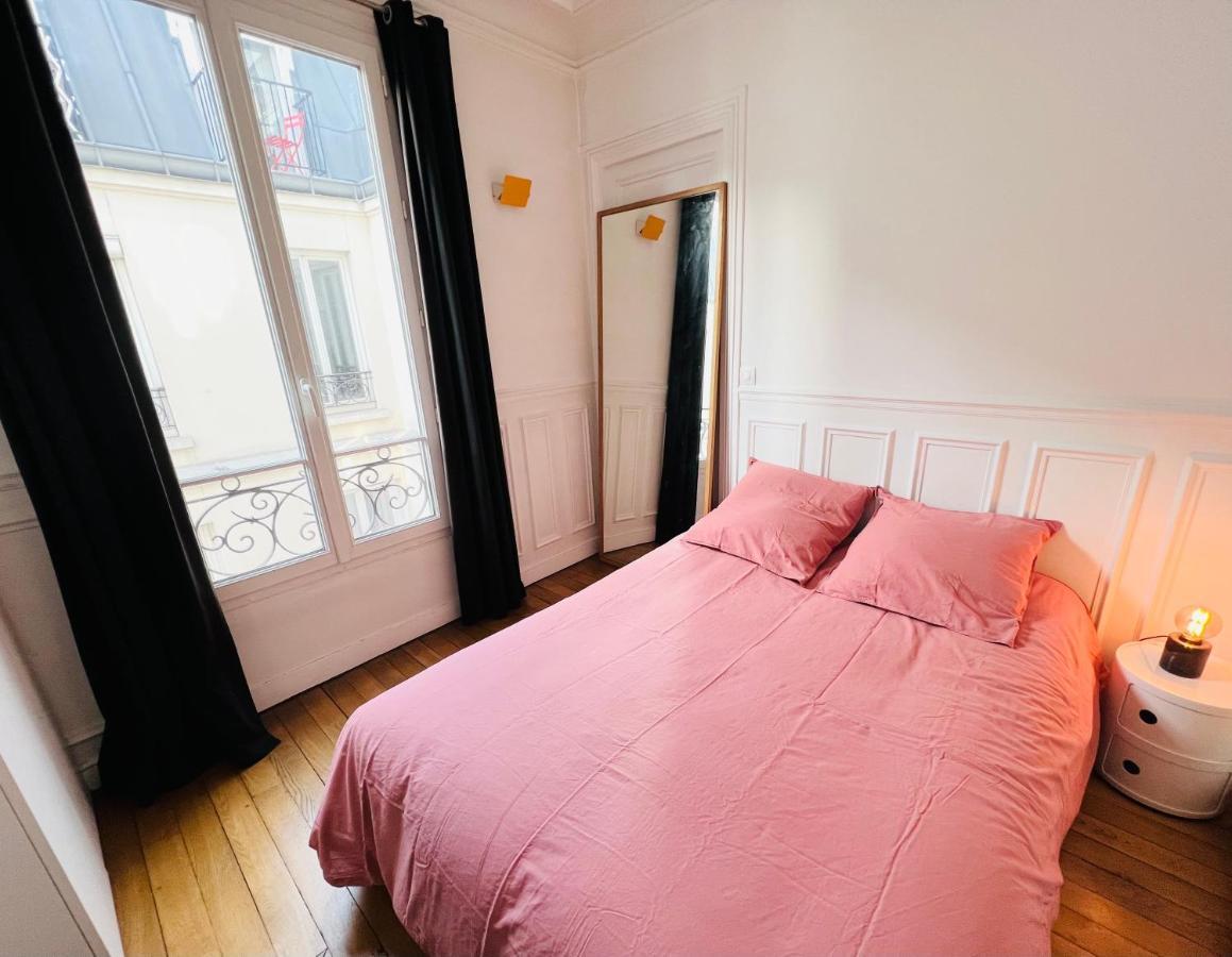 Entre Montmartre Et Canal Saint Martin-gare Du Nord Apartment Paris