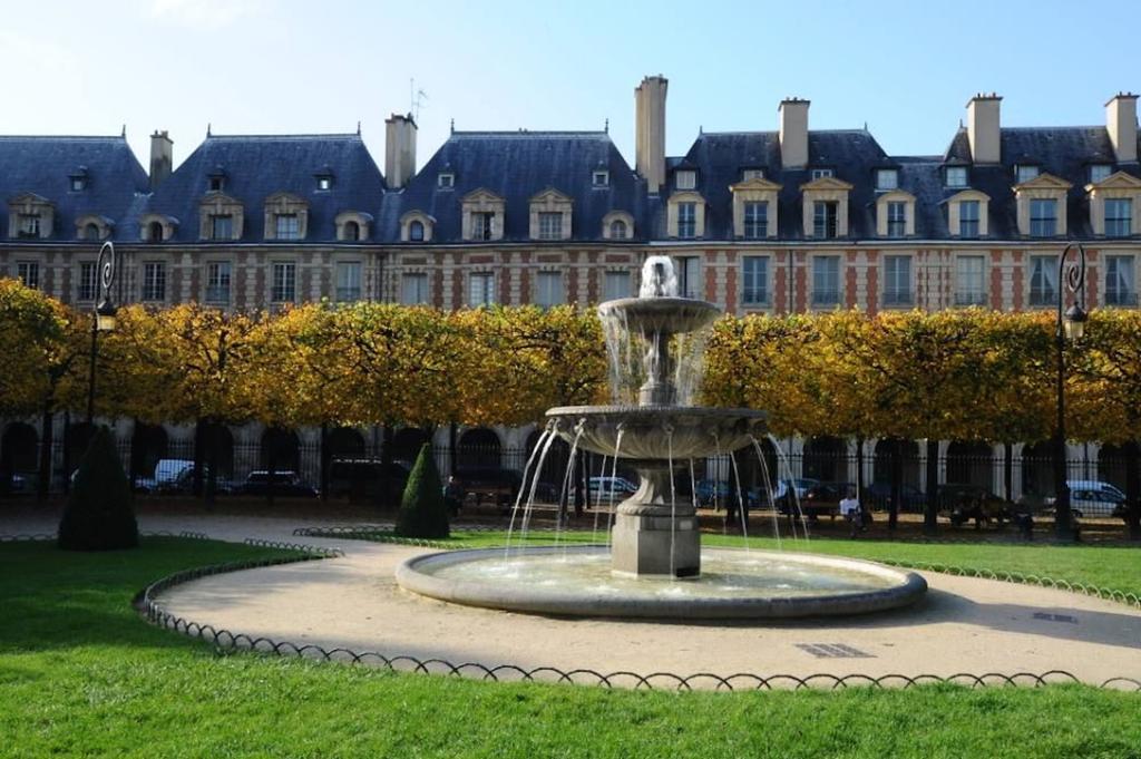 Apartment Lovely Le Marais Paris