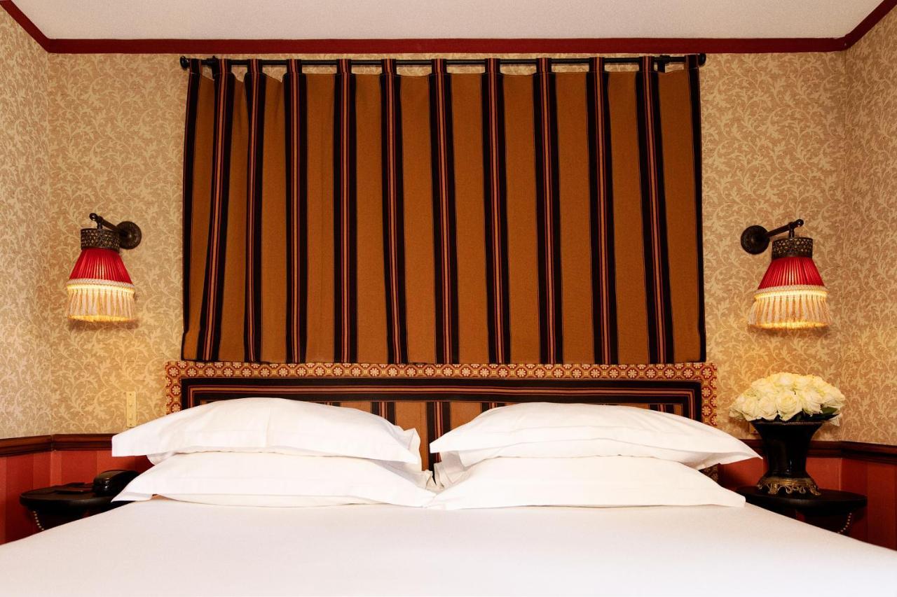 Hotel Du Bourg Tibourg 4*