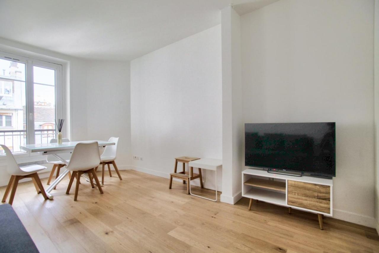Luxurious 1 Bedroom Saint Michel Saint Severin Free Netflix Apartment Paris