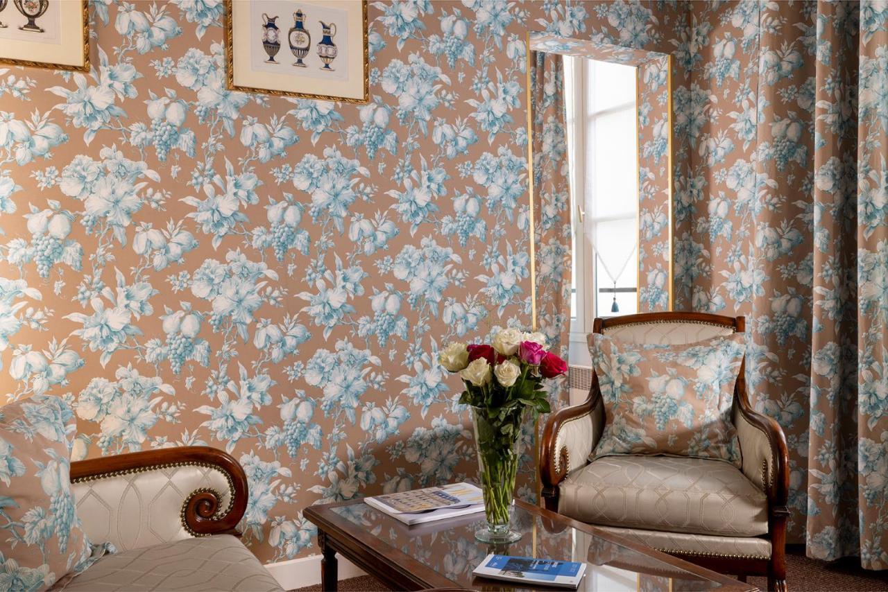 Relais Du Vieux Hotel