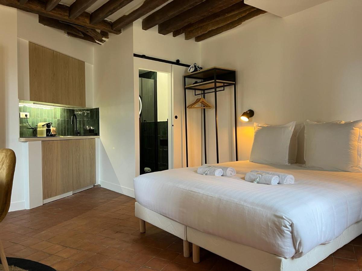Conde Chic Apartment Paris