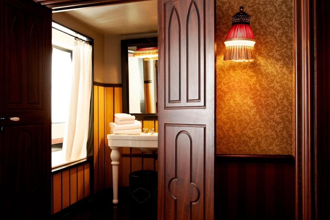 Du Bourg Tibourg 4* Paris