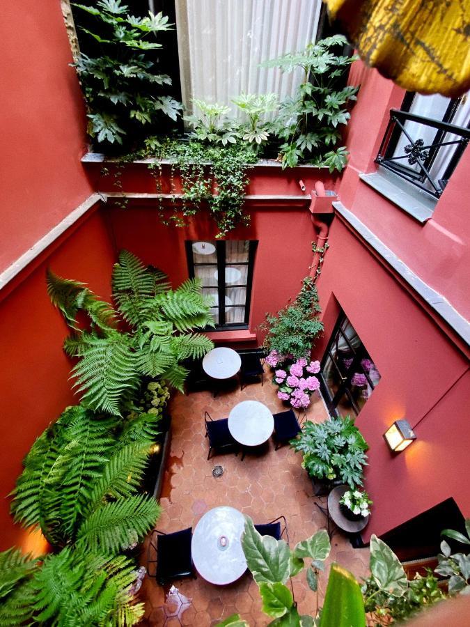 Hotel Du Bourg Tibourg