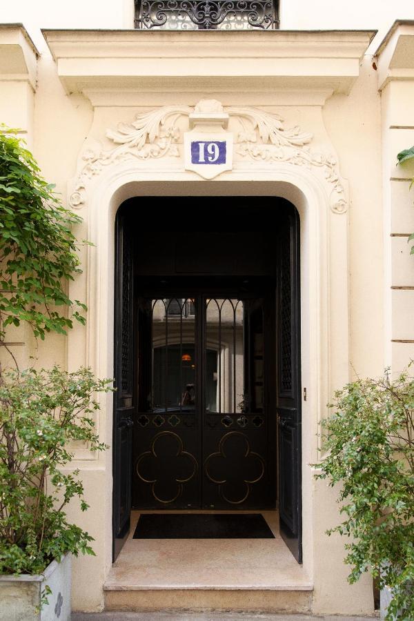 Hotel Du Bourg Tibourg 4*