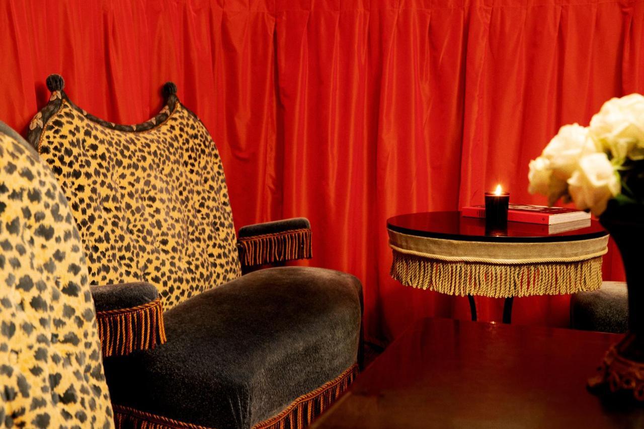 Hotel Du Bourg Tibourg