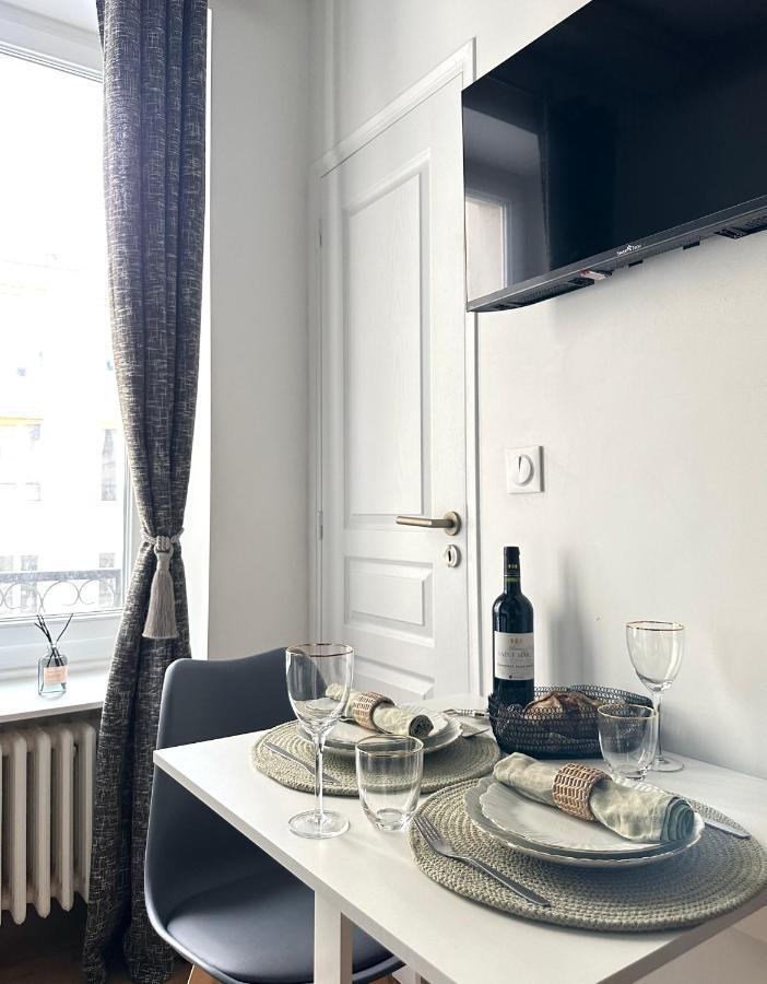 1587 - Cozy In Appartement Paris