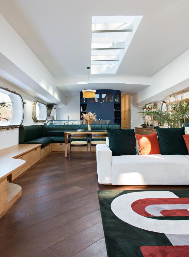 Botel Escale Sur Seine 5*