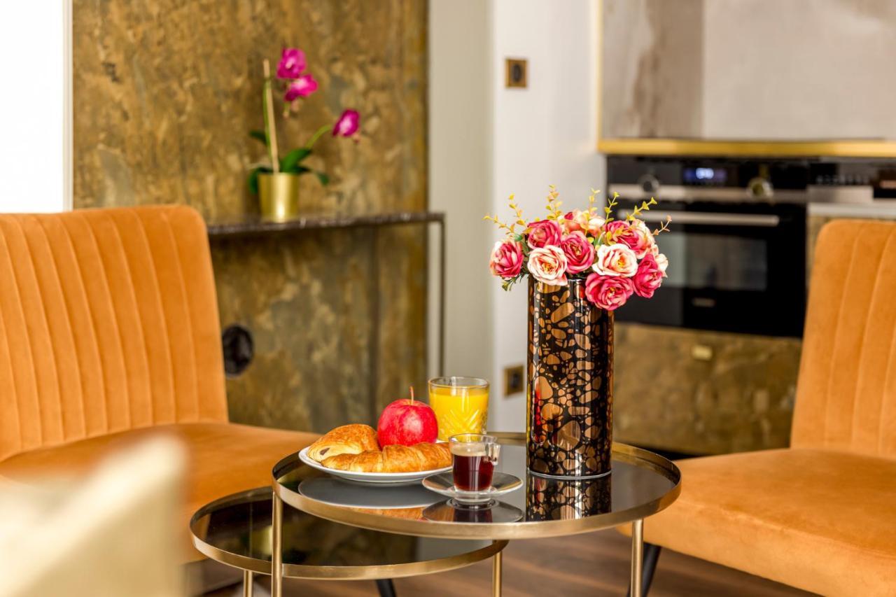 Merveil - Luxury - Louvre - Rousseau Apartment Paris