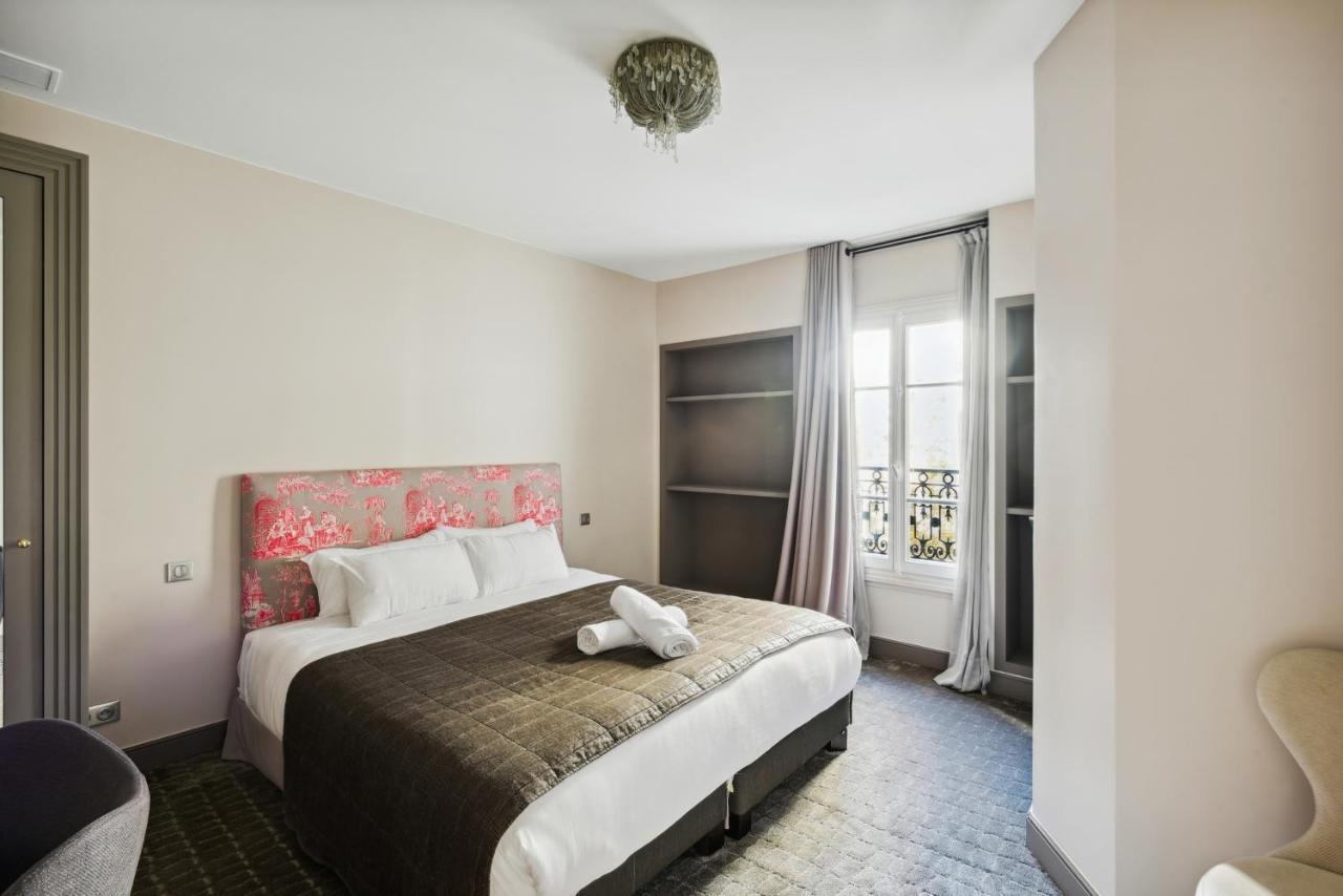 Le Singulier Paris