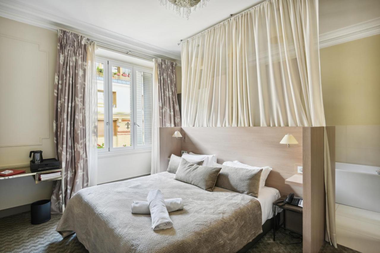 Le Singulier 3* Paris