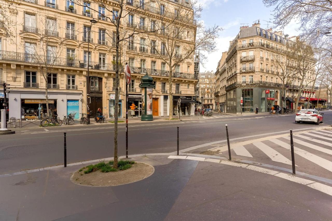 Bright And Homely 1 Bedroom Rooftop In The Marais In Apartment Paris