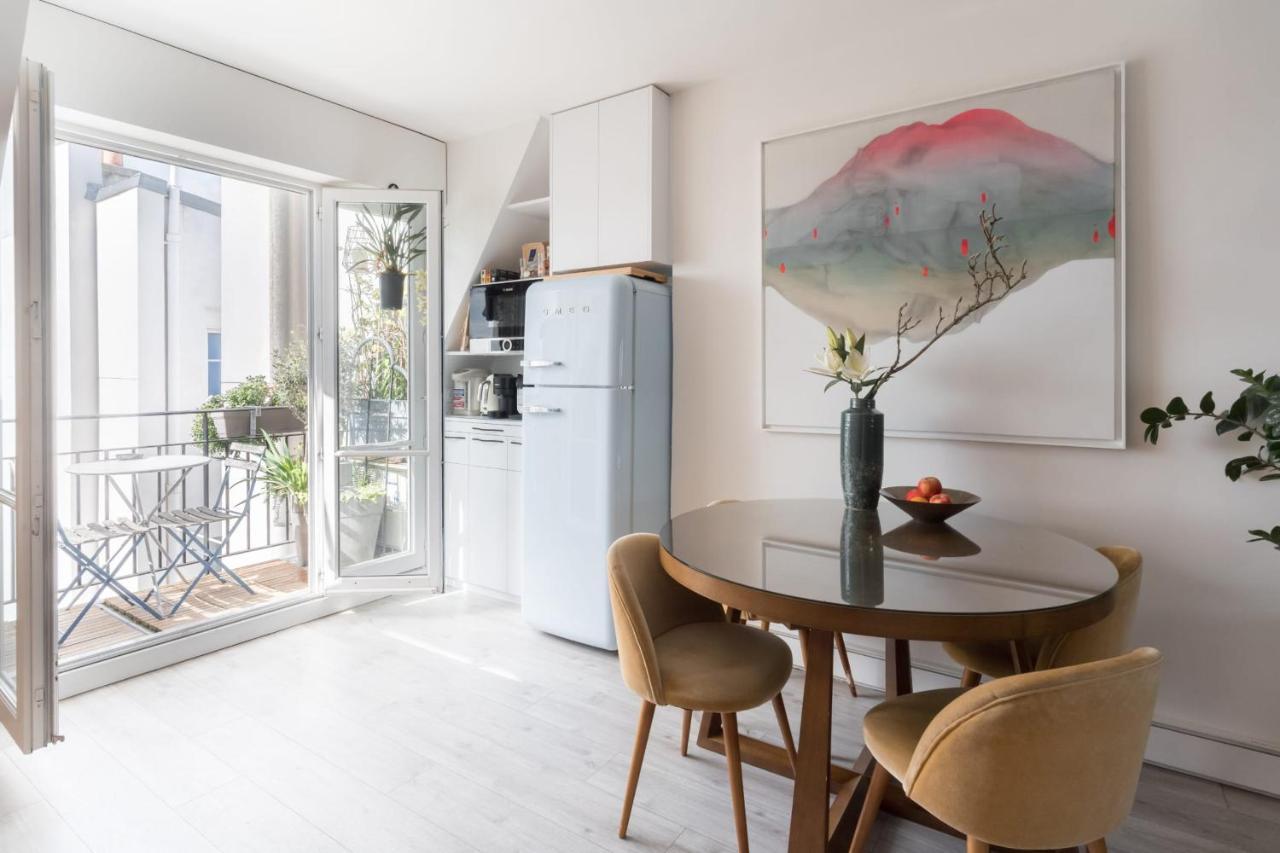 Bright And Homely 1 Bedroom Rooftop In The Marais In Apartment