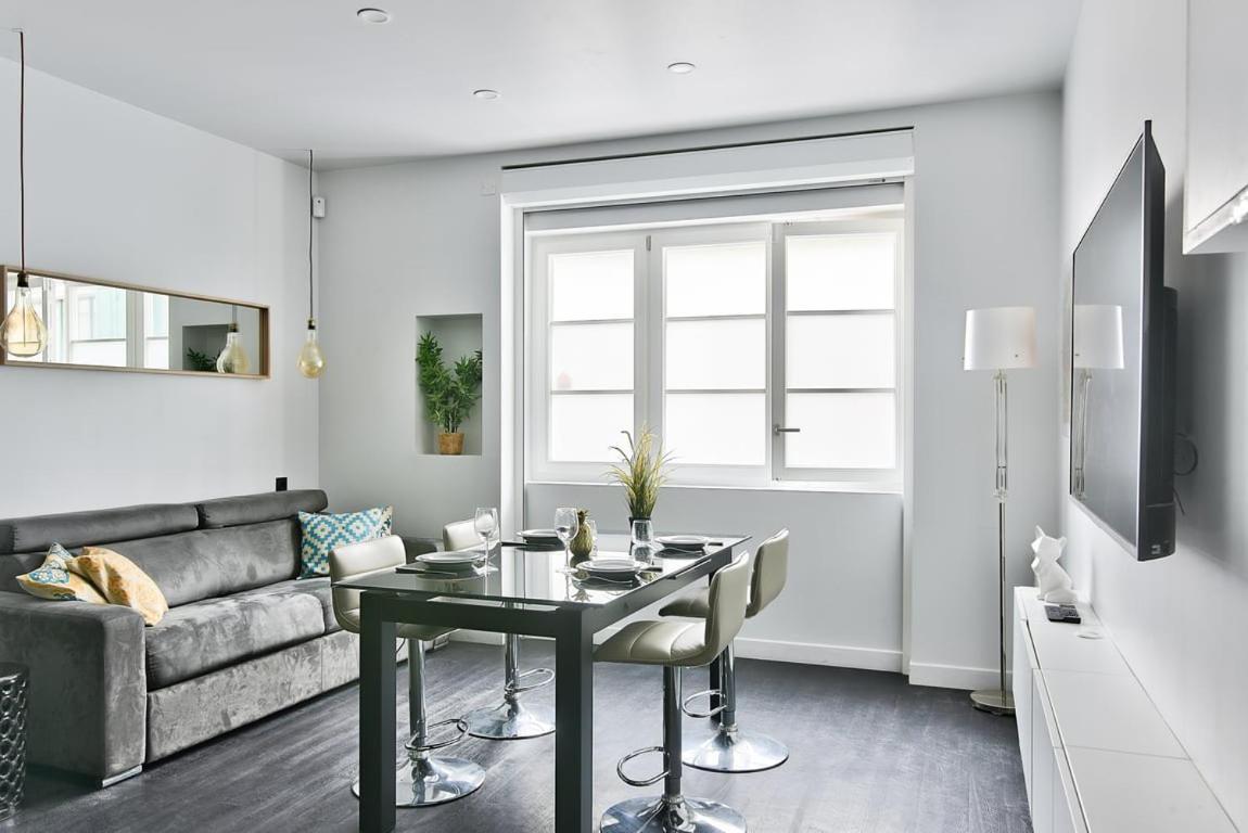 Guestready - Beautiful And Colourful Apt In The 19th Arrond Paris