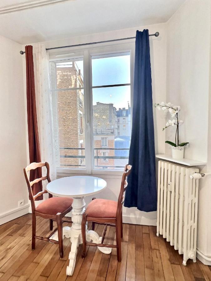 Cosy Studio Pere-lachaise-pelleport Apartment Paris