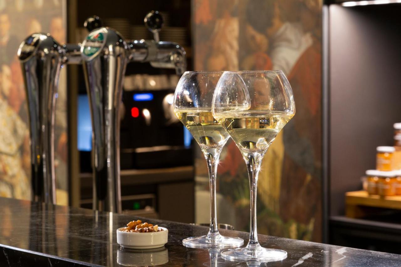 Mercure Alesia Hotel