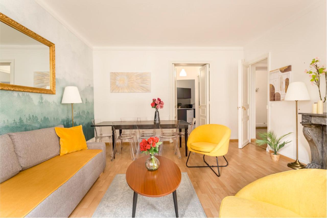 Cozy - Champs Elysees - Mollien