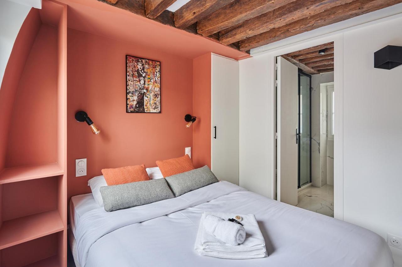 Center Of By Prestige Apartment