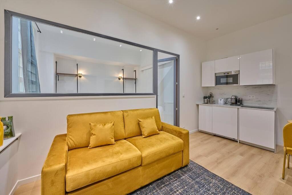 Marais - Modern Apartment Paris
