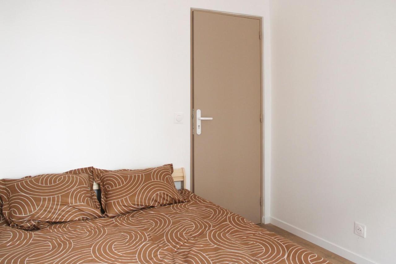 Apartment New And Crossing Nest Near Parc De La