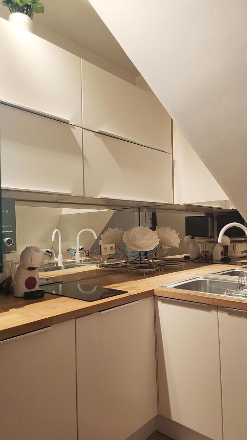 Apartment Cozy 16eme - Arc De Triomphe, Champs Elysees & Trocadero Paris