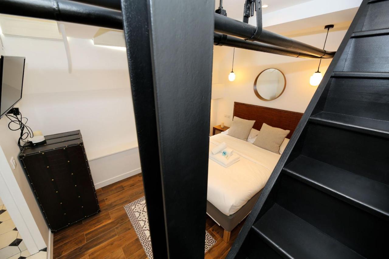 Zzz Poteau De 4p Paris