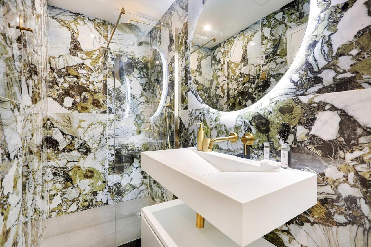Superb Apt Exceptional Location In The Heart Of - Louvre *