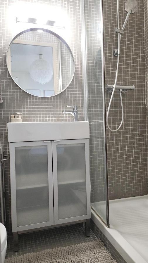Apartment Cozy 16eme - Arc De Triomphe, Champs Elysees & Trocadero *