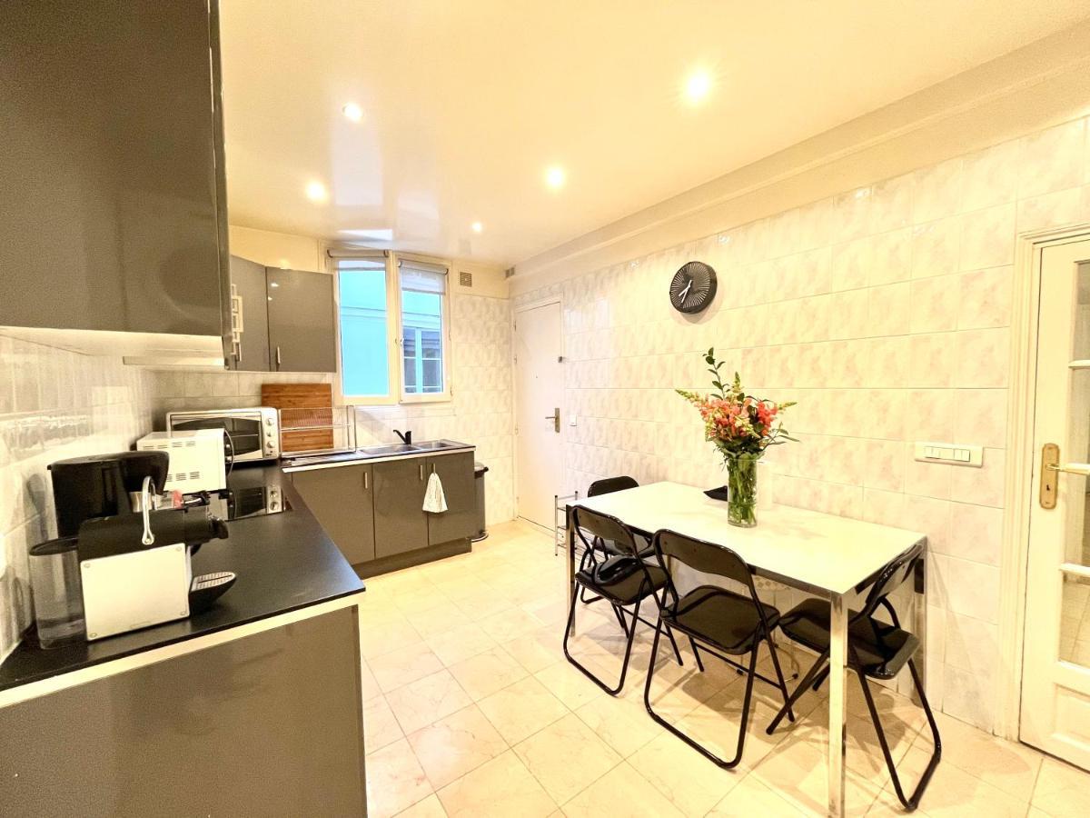 Cosy In The Marais District Apartment Paris