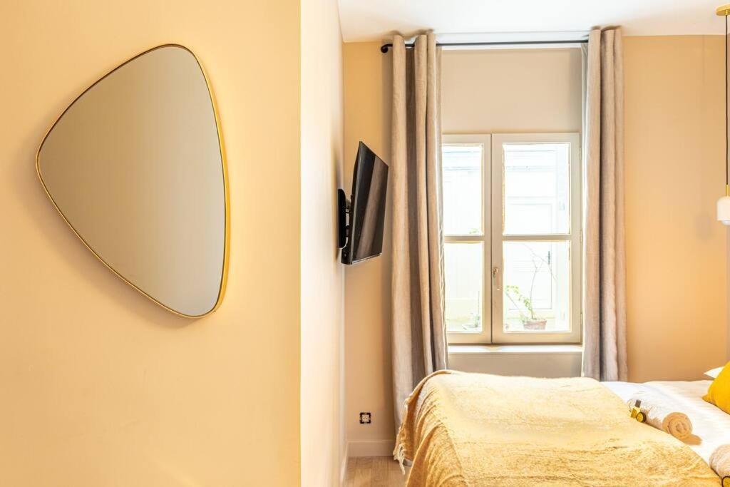 Lovely In The Heart Of Appartement Paris