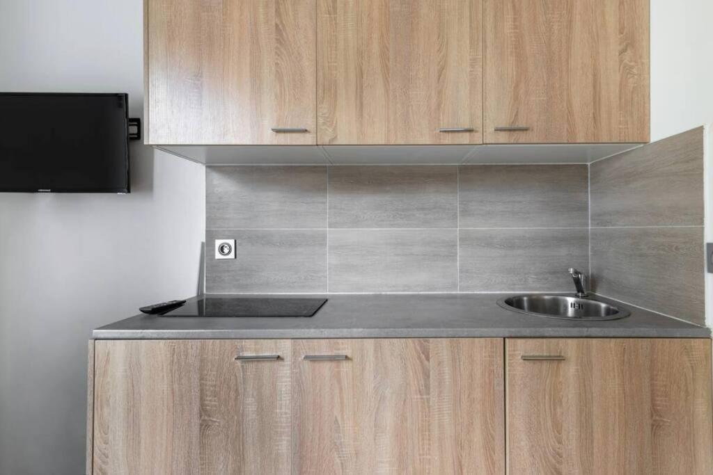 Hsh Bessiere-batignolles Superbe Apartment *