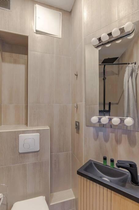 Apartment Hsh Bessiere-batignolles Superbe Paris