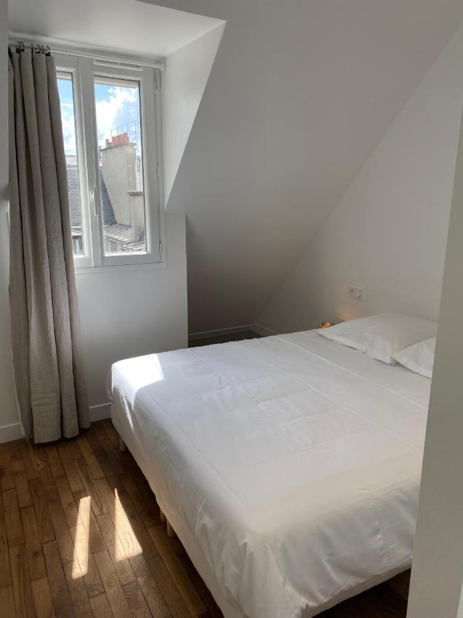 Apartment Dauphine - Modern Paris