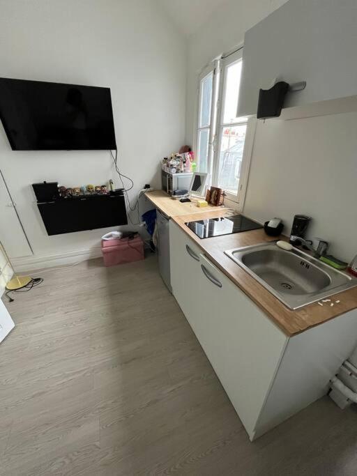 Apartment Cozy Nearby Champs Elysees *
